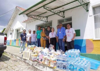 Comissão de Assistência Social da Assembleia entrega materiais arrecadados em campanha para auxiliar famílias da Praça 14 de Janeiro