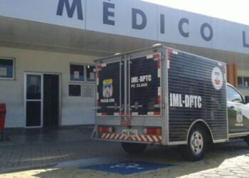 Corpo de homem é achado com marcas de tiros na Zona Norte de Manaus