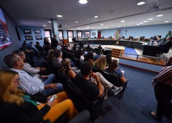 TCE-AM terá 127 processos na primeira sessão de 2024