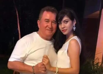 “Ganhou na loteria”, diz Amado Batista para a ex-mulher