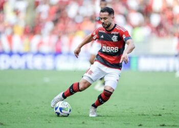 Everton Ribeiro e Flamengo não chegam a acordo, e meia acerta com o Bahia