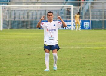 Nacional vence Rio Negro e avança ao mata-mata do primeiro turno do Barezão