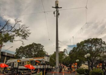 Ageman promove fiscalização noturna na iluminação pública de praças