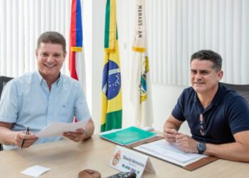 Prefeito David Almeida decreta medidas para economizar R$ 120 milhões em despesas