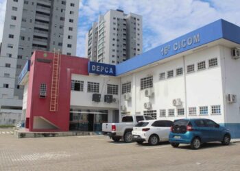 Cantor de forró é denunciado por estuprar menina de 12 anos em Manaus