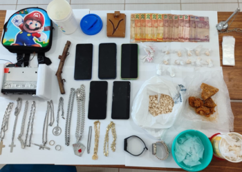 Dupla é presa por integrar grupo criminoso voltado ao tráfico de drogas no AM