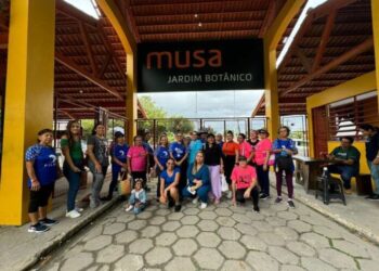 Idosos do CECF 31 de Março participam de passeio imersivo ao Museu da Amazônia