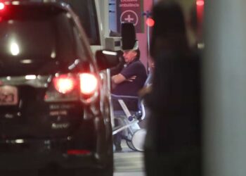 Ex-presidente Bolsonaro é hospitalizado em São Paulo para tratar erisipela e dores abdominais