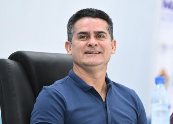 David Almeida amplia vantagem de 12 pontos acima do segundo colocado e vence no segundo turno, diz pesquisa