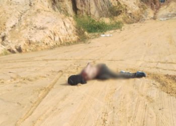 Homem é encontrado morto em terreno baldio de Manaus