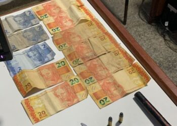 Jovem é preso com armas, dinheiro e munições em Uarini, no AM