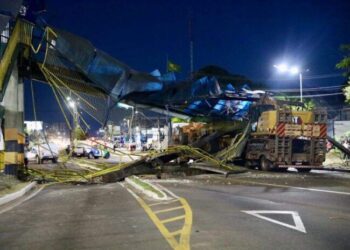 Prefeitura de Manaus instala semáforo para facilitar travessia de pedestres na Torquato Tapajós