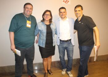 Capitão Alberto Neto: O passado oculto ao lado de grandes nomes da esquerda e do comunismo!