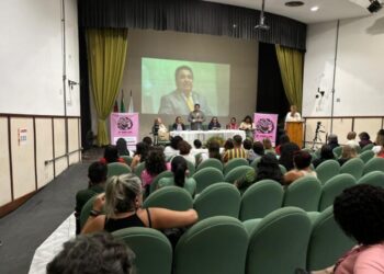 Evento na UFAM aborda desafios socioambientais na Amazônia