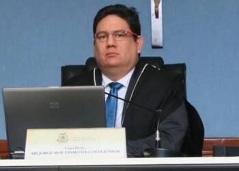 STJ torna Ari Moutinho Júnior réu por ofensas à Conselheira Yara Lins