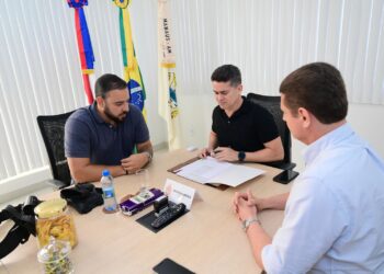 David Almeida assina nomeação de 226 novos guardas municipais