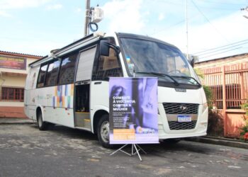 Prefeitura de Manaus leva Unidade Móvel de Atendimento à Mulher ao bairro Santo Antônio