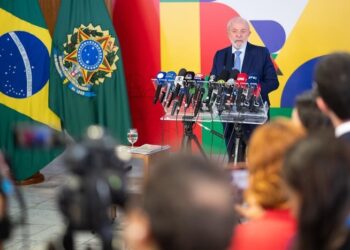 Lula: se Trump taxar produtos brasileiros, haverá reciprocidade