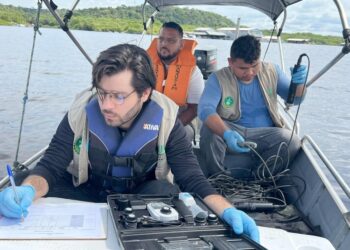 Poluição no Tarumã-Açu torna água imprópria para banho em alguns trechos, alerta Ipaam