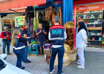 Prefeitura de Manaus soma 190 notificações em 14 ruas e avenidas vistoriadas durante ‘Mutirão no Bairro’ no Centro