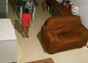 Polícia ‘Dia dos Pais’: menino de 4 anos se desespera ao ver o pai sendo executado na frente dele