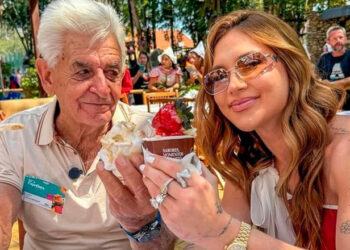 Virginia cumpre promessa feita a fã de 81 anos: “Promessa é dívida”