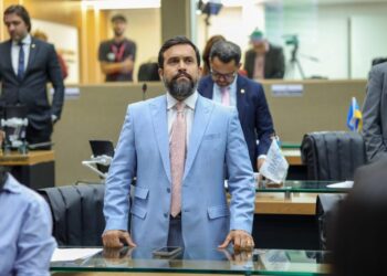 Aleam aprova PL de Dr. George Lins que cria diretrizes para o Programa de Defesa Permanente da Zona Franca de Manaus