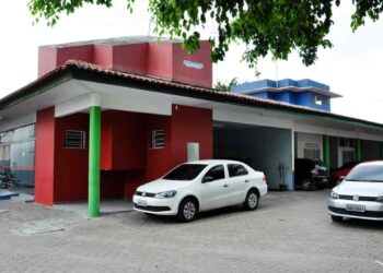 Trio é preso por roubos a postos de combustíveis em Manaus