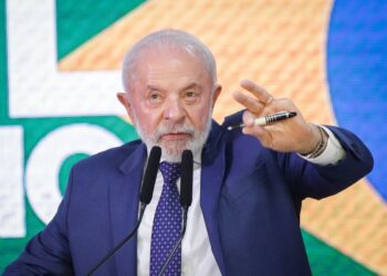 Lula vai à Colômbia para participar de cúpula com países amazônicos