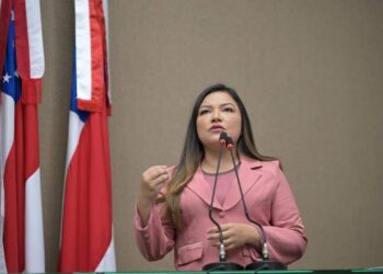 Deputada Joana Darc denuncia feminicídio em Barcelos e cobra celeridade nas investigações