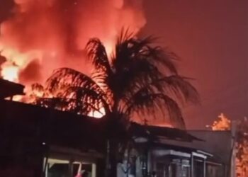 Incêndio destruiu seis casas em Manacapuru