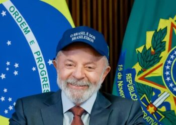 Ao New York Times, Lula defende diálogo com Trump e reforça soberania nacional
