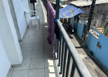 Mulher cai de varanda após encontro no Bairro Chapada; vídeo chocante