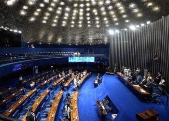 Senado aprova isenção de Imposto de Renda para quem ganha até R$ 5 mil