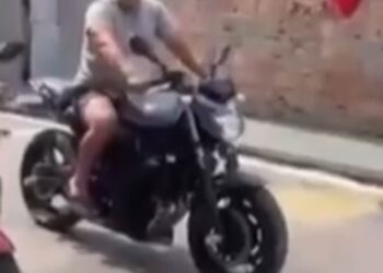 Personal Trainer morre após acelerar moto de cliente e colidir com muro em Manaus