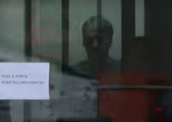 Com voto de Cármem Lúcia, STF tem unanimidade para manter Bolsonaro preso