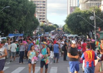 Ruas serão interditadas para bandas de Carnaval em Manaus neste final de semana