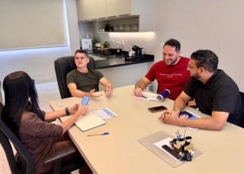 David Almeida acelera pré-campanha e reúne núcleo técnico para estruturar plano de governo no Amazonas