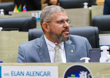 TSE suspende cassação de Elan Alencar e impede mudança imediata na composição da Câmara de Manaus